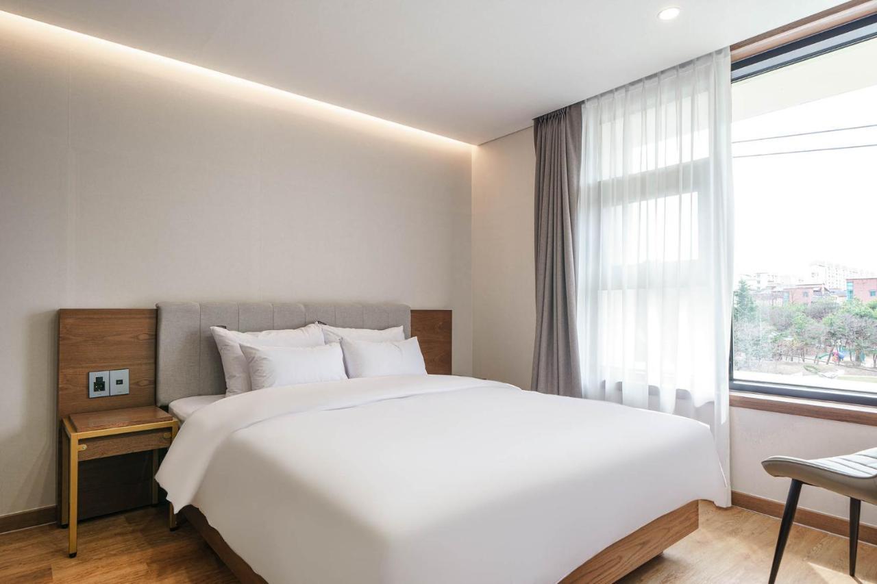 Browndot Hotel Jeonju Ajung Exteriör bild