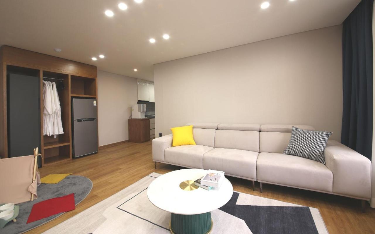 Browndot Hotel Jeonju Ajung Exteriör bild